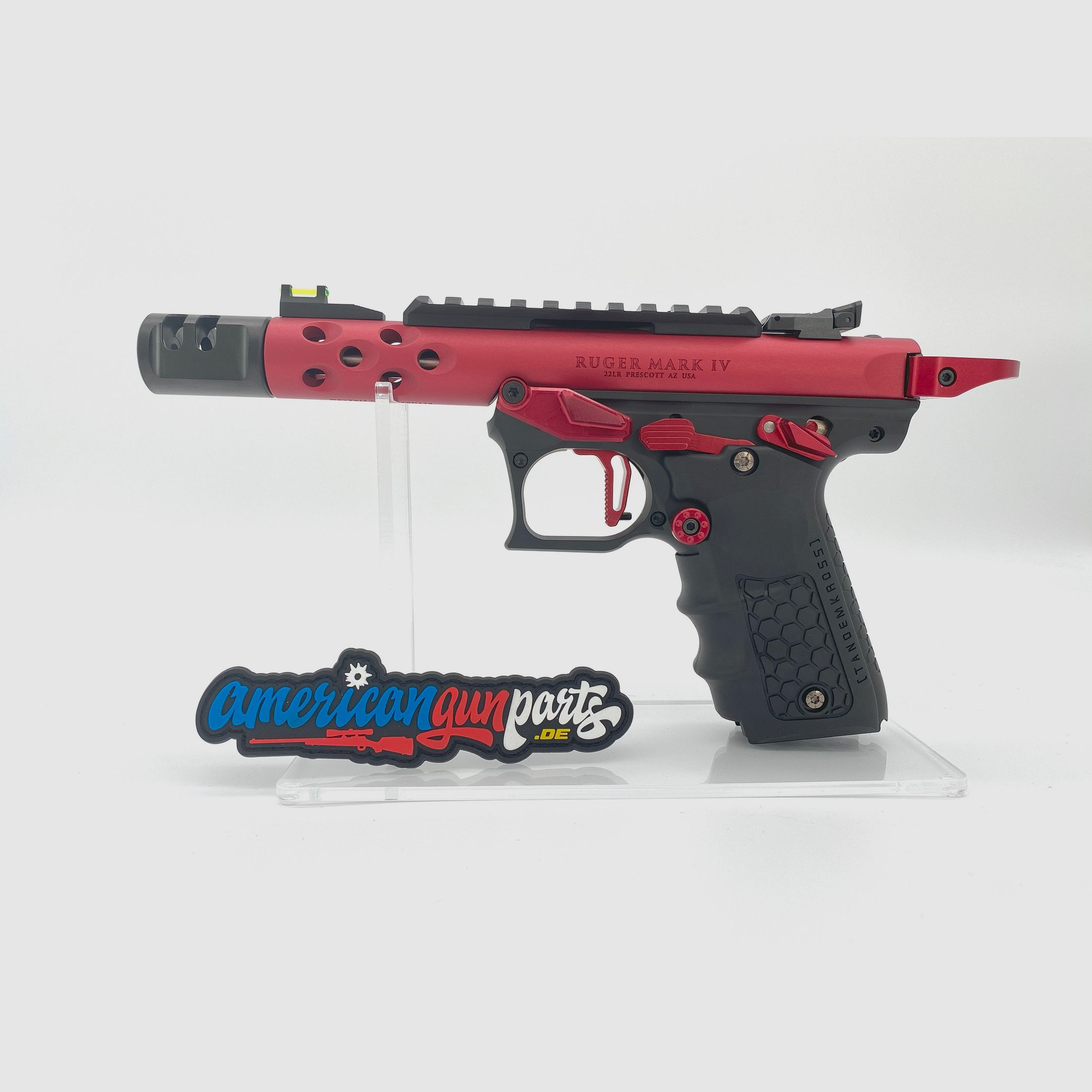 Tandemkross TANDEMIZED Ruger Mark IV 22/45 Race Gun - rode 43910 bovenkant, zwarte onderkant, rode bedieningselementen