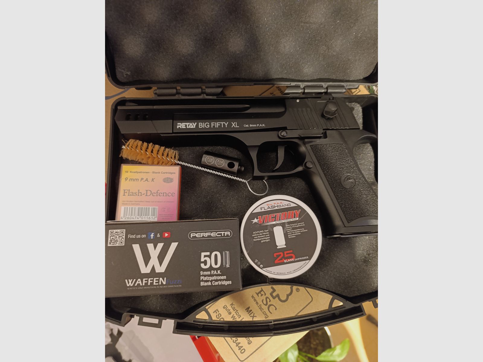 Pistolet alarmowy Retay Big Fifty XL (Dessert Eagle)