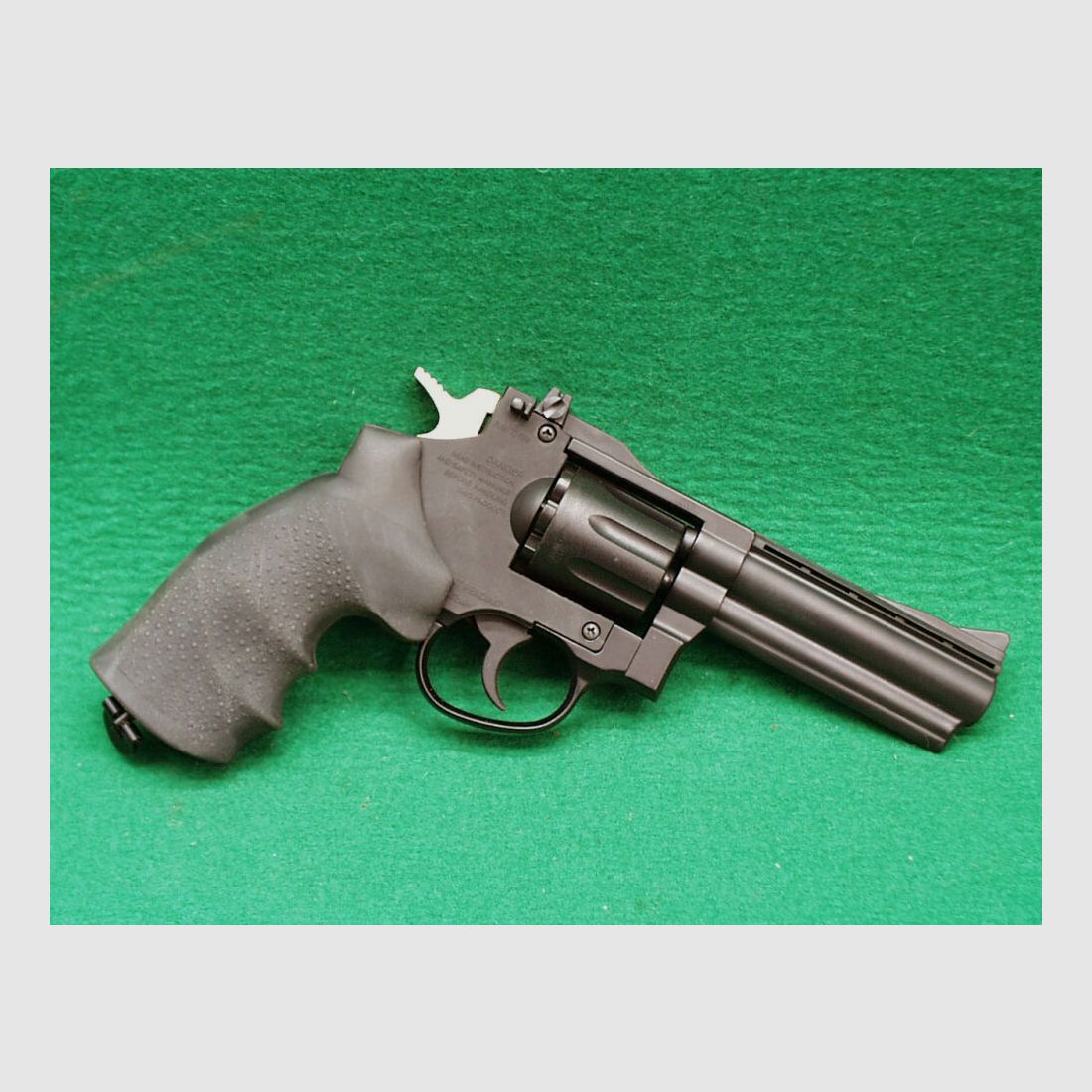 GAMO CO2 Revolver R-77 Combat 4", nero, immagine 3 di 4