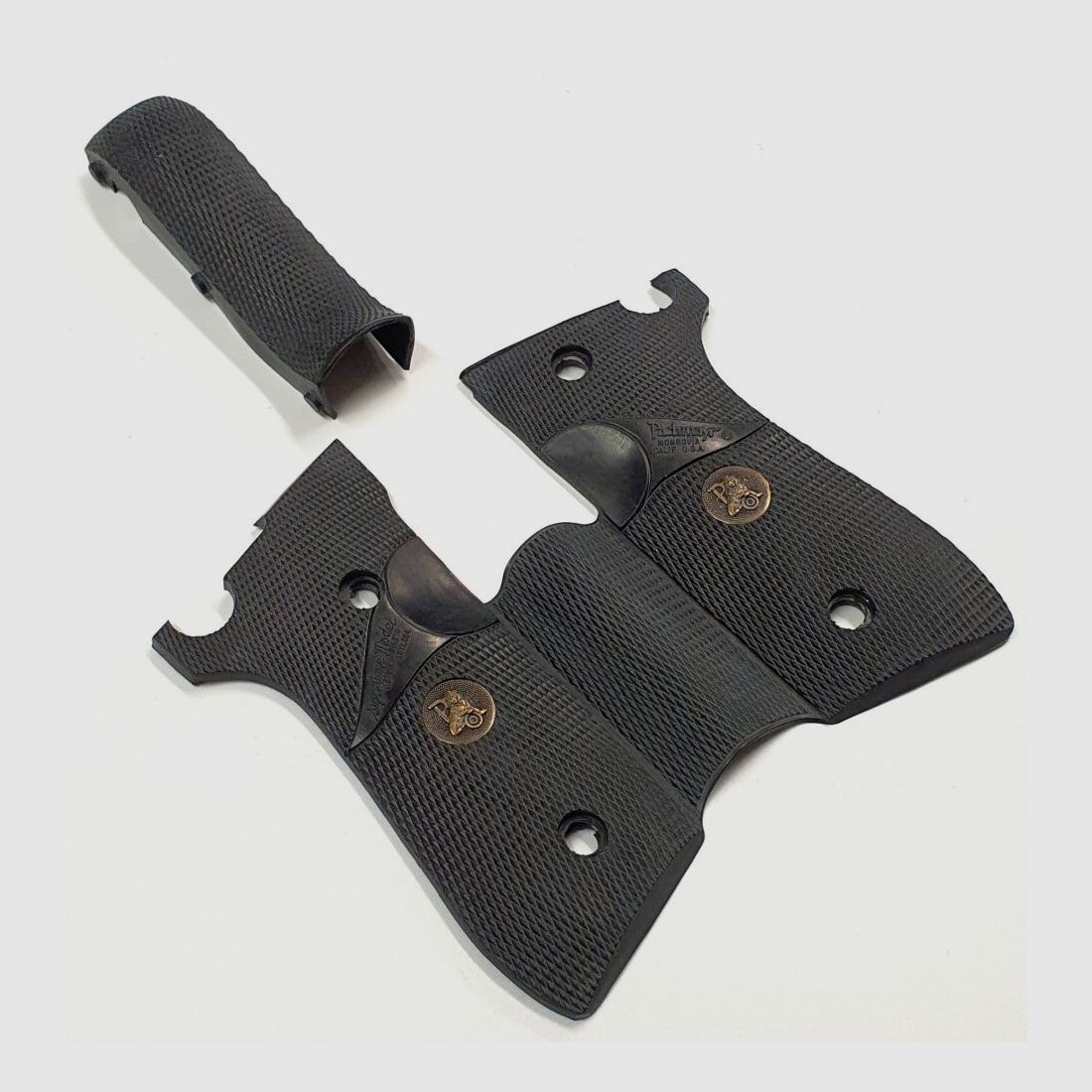 Pachmayr Pachmayr grips for Taurus PT-99 pistol, image 3 of 6