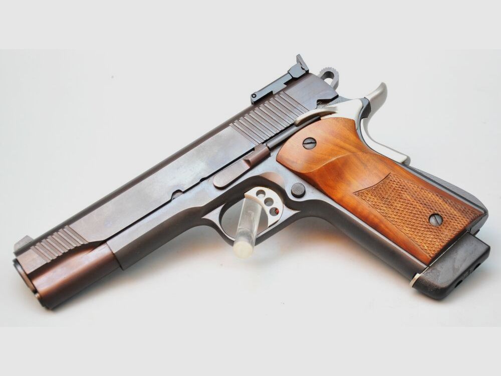Holden Custom Guns 1911 .45Auto