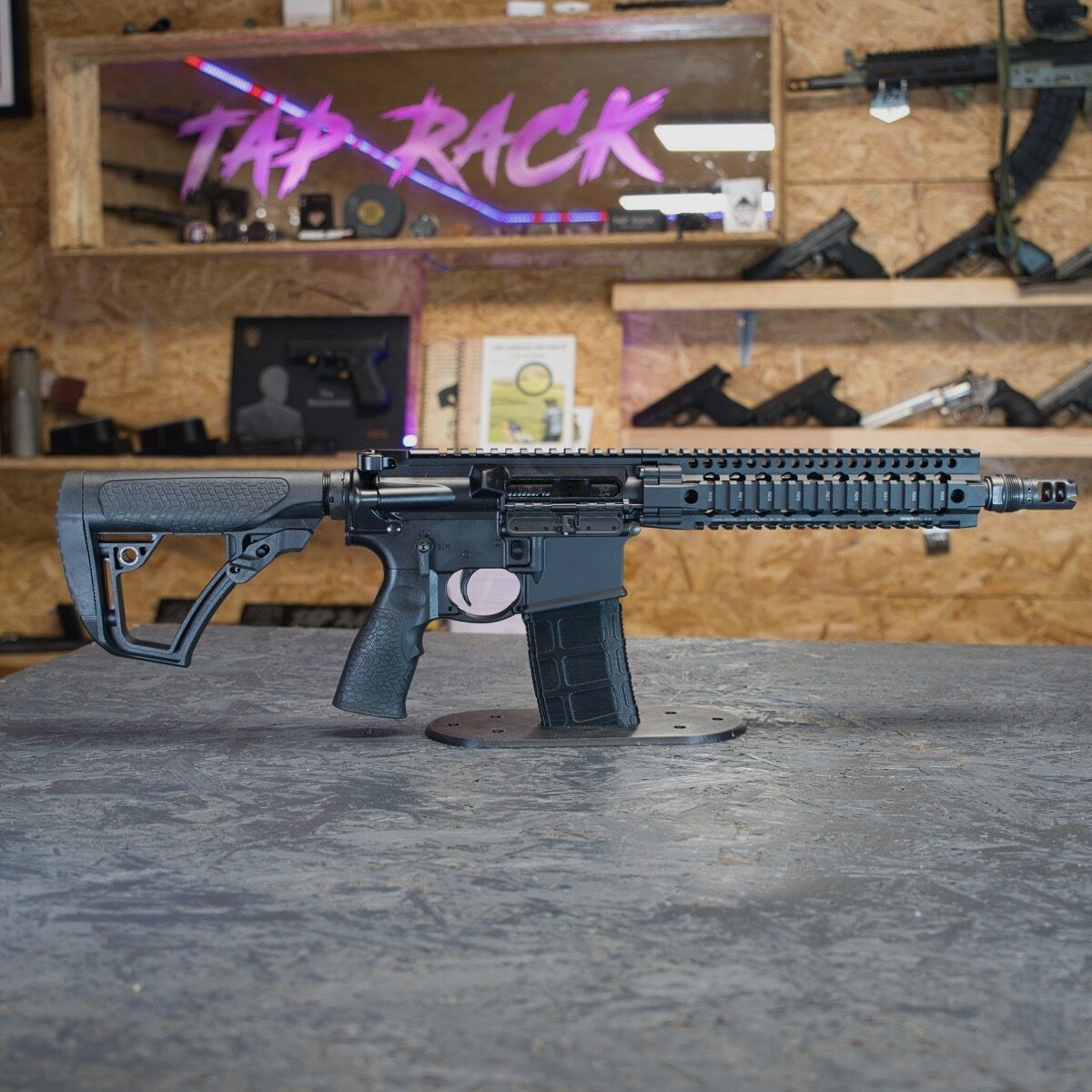 gebruikte Daniel Defense DDM4 300S, afbeelding 1 van 18