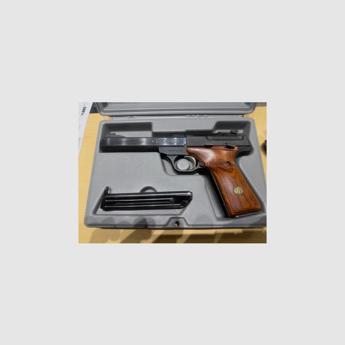 PISTOLA BROWNING BUCK MARK - .22LR