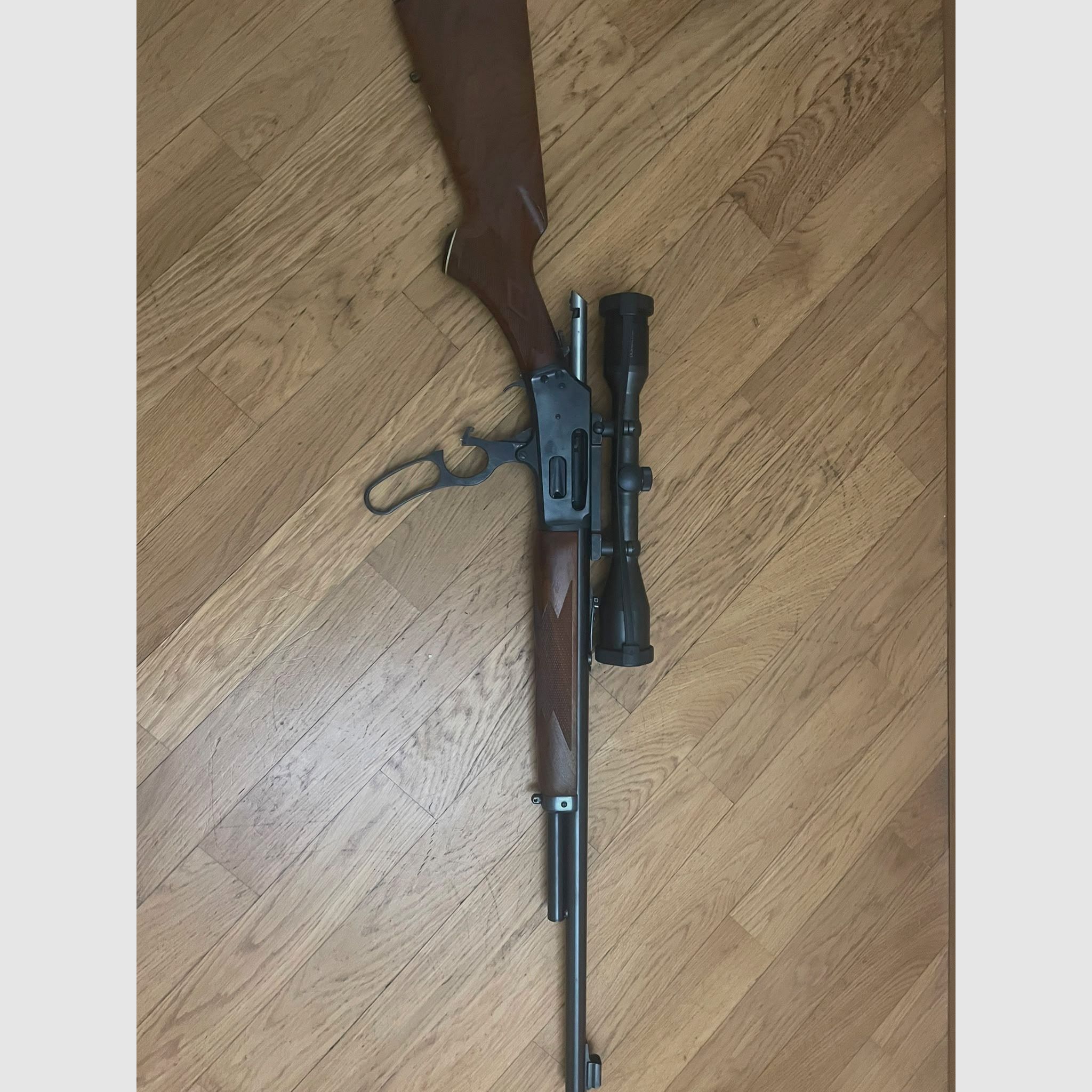 Marlin Kaliber 444 mit Swarovski Habicht 6-42 Zielfernrohr