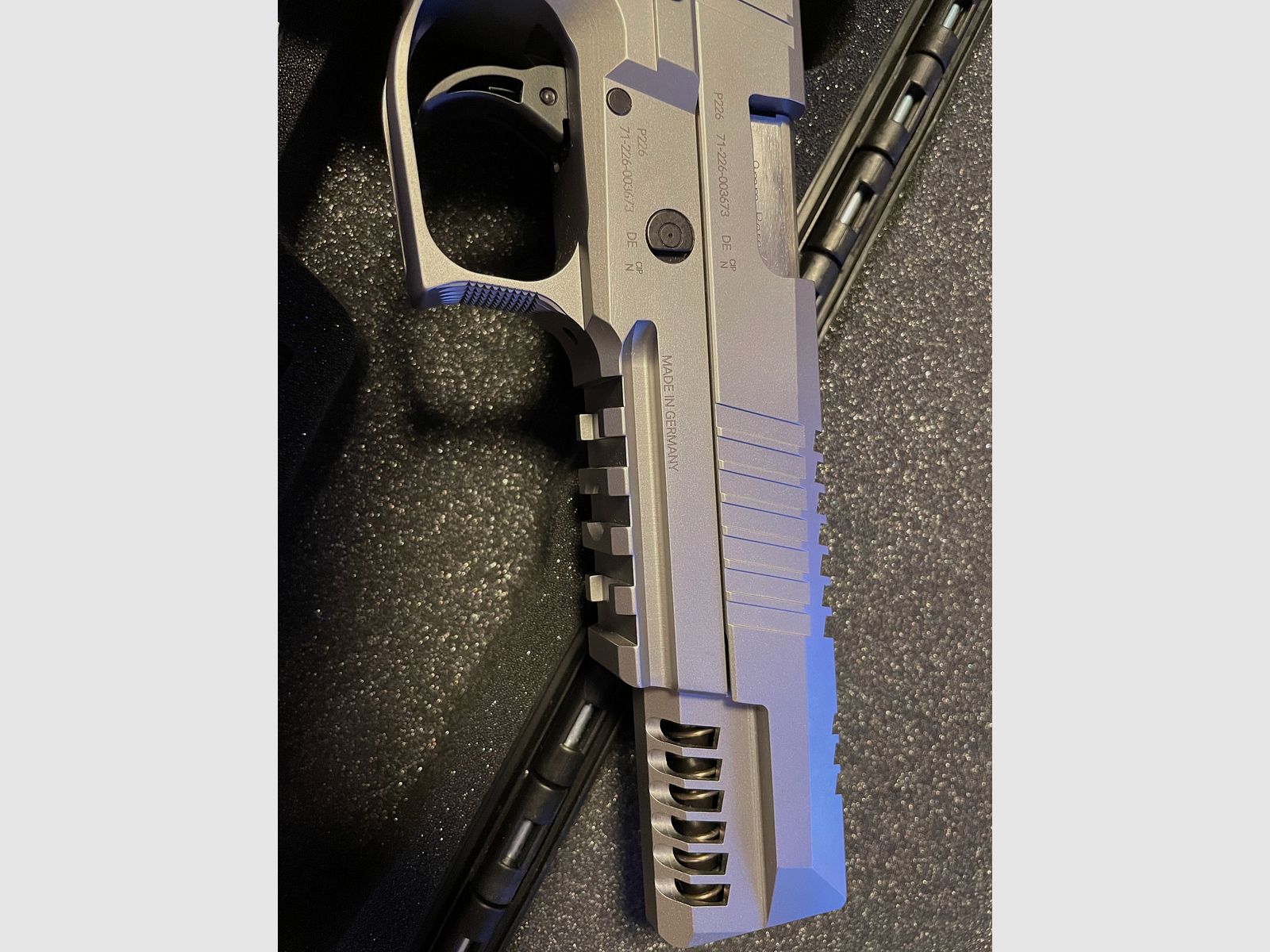 SIG SAUER P226 X-SIX SQUELETTE 9MM LUGER