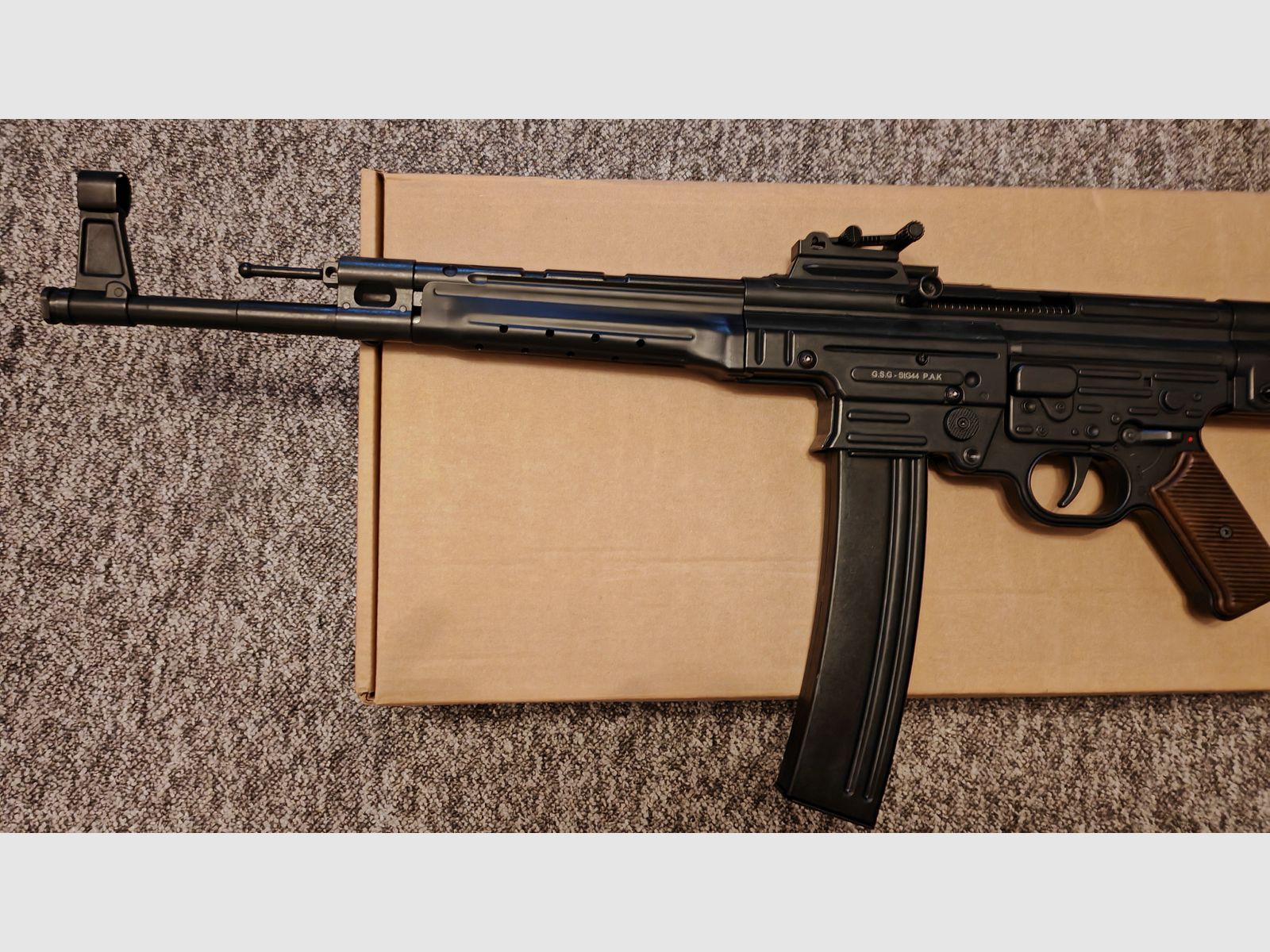 GSG STG 44 Schreckschuss Gewehr (aktuelle, verbesserte Version) | 9mm P.A.K. PtB 1085 | NEU & OVP