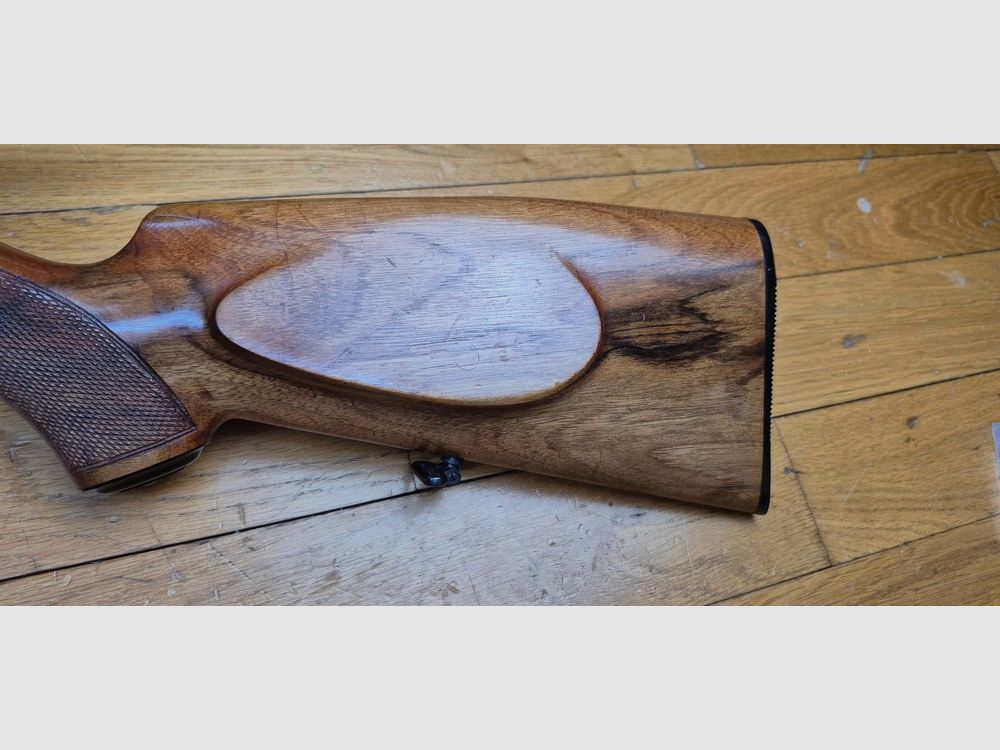 Superbe carabine de chasse et tir Walther KKJ – Cal 22 Hornet – Détente Stetcher – Chargeur 5 coups – Lunette Zielkar 4 à réticule N°1 – Haute précision – Arme de 1959 – État excellent – TBE +, image 30 sur 42