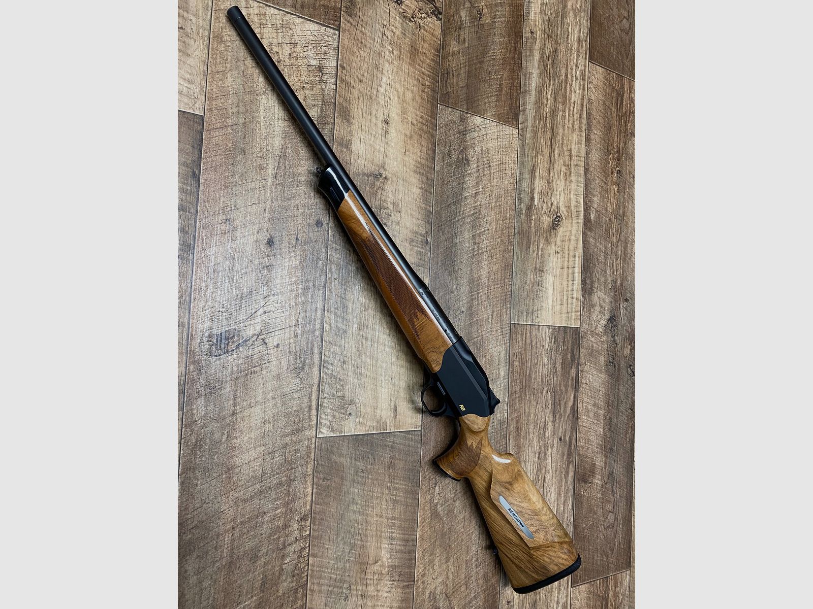 Blaser R8 Intuition  Damenwaffe   .308win  www.waffenhandel-kraus.de nähe Nürnberg   
