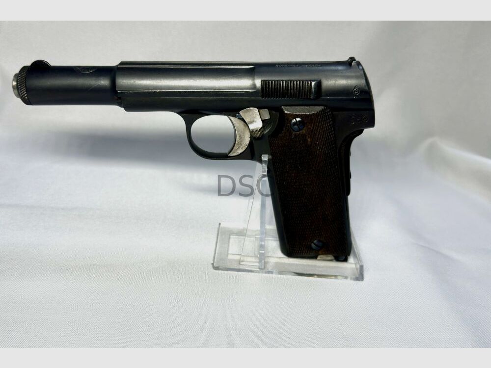 Astra 600/43 (gebruik bij BGS of ook landspolitie) 9mm Luger, afbeelding 1 van 8