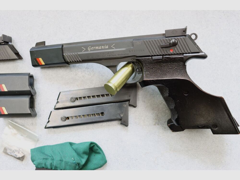 Erma with interchangeable system "Germania" ESP 85 A