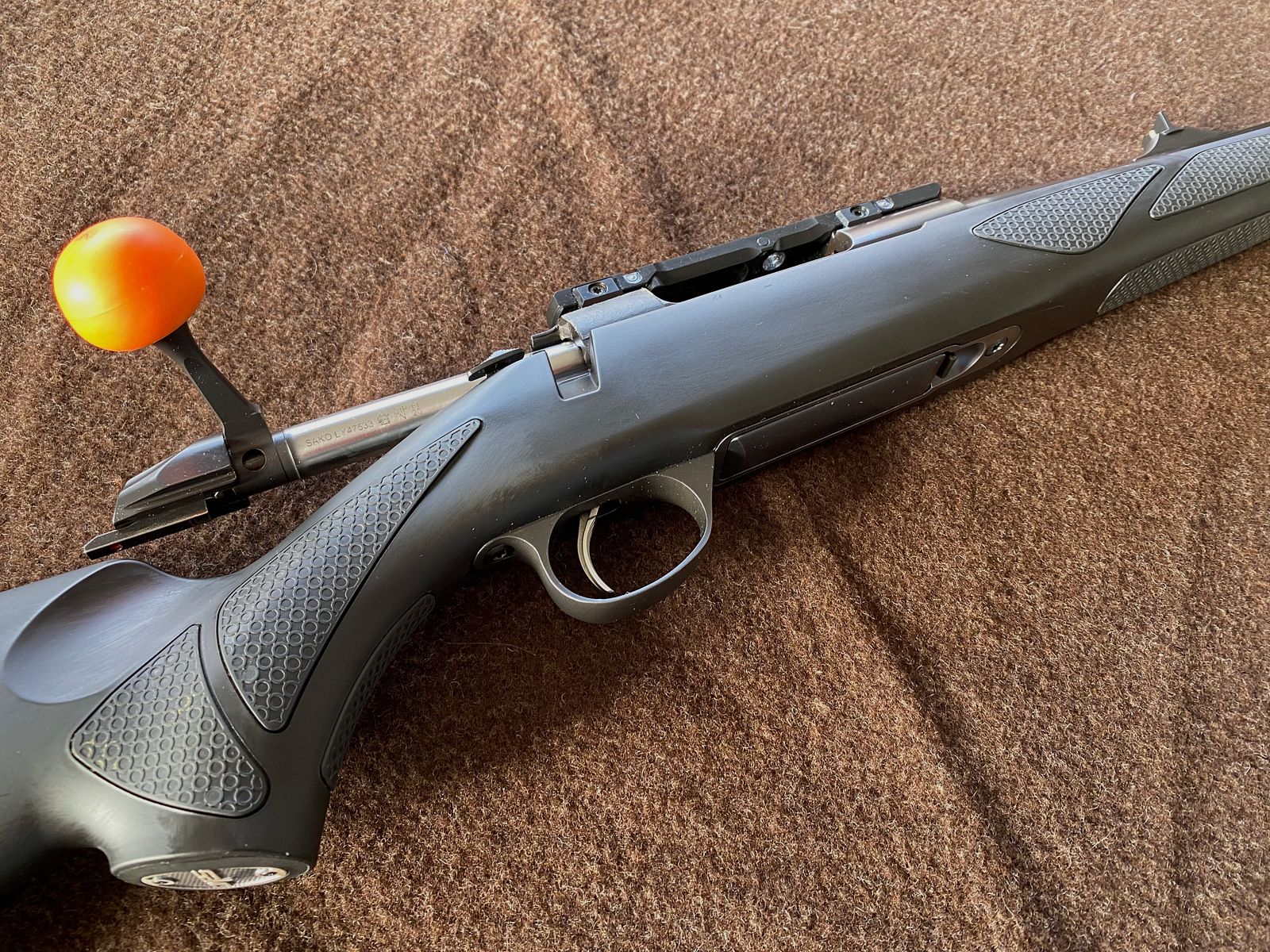 Sako 85 Black Bear .308 con Steiner Ranger 4 1-4x24 / Dentler Montage