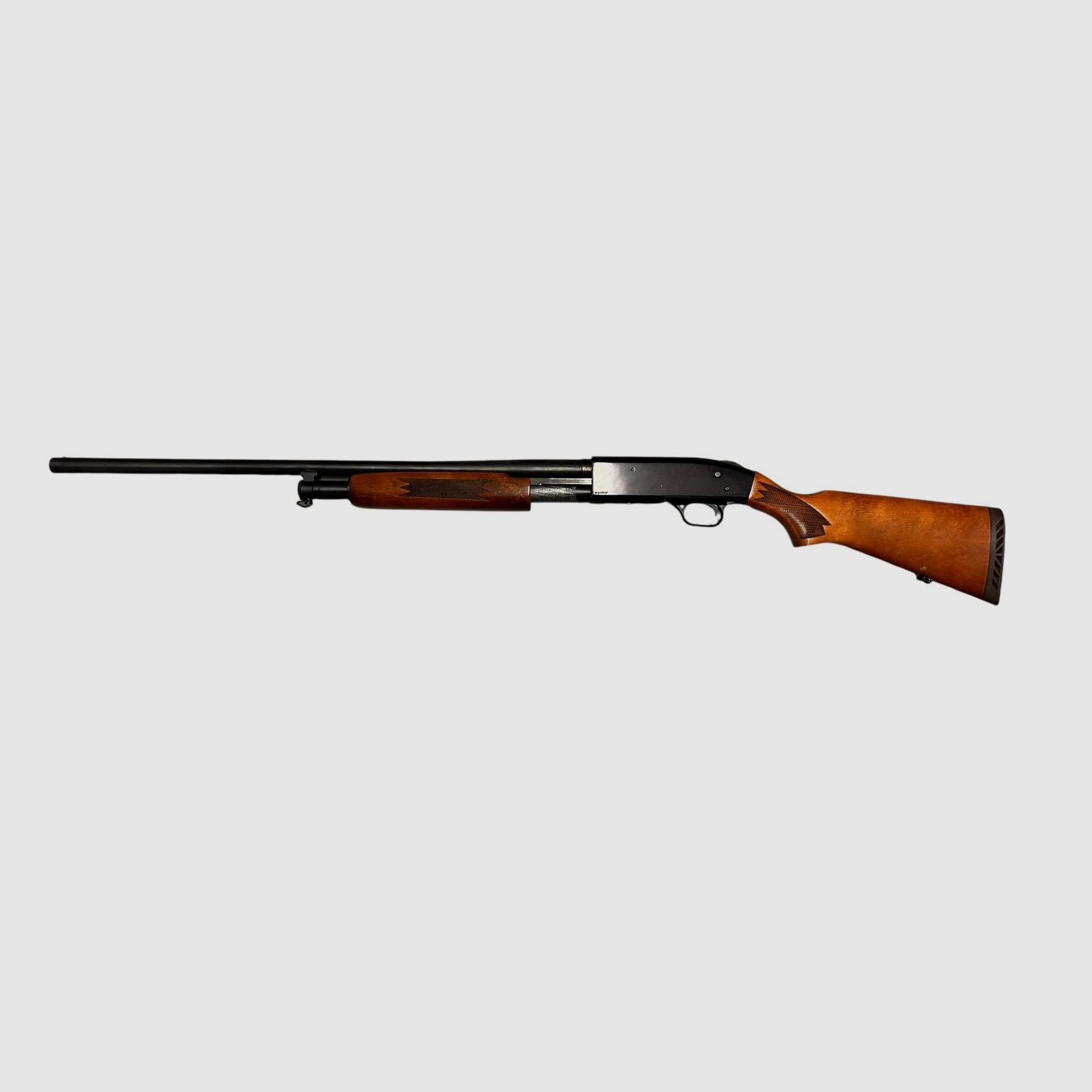 Mossberg 500 fusil à pompe 12/76 – Crosse en bois et fiabilité | Bon état, image 3 sur 5