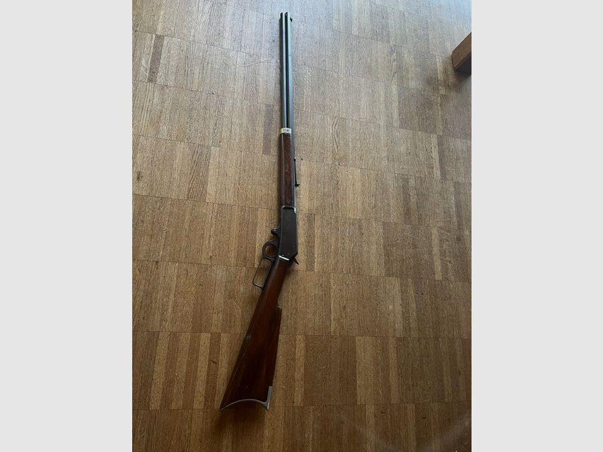 karabinek z podwójnym dźwigniowym mechanizmem