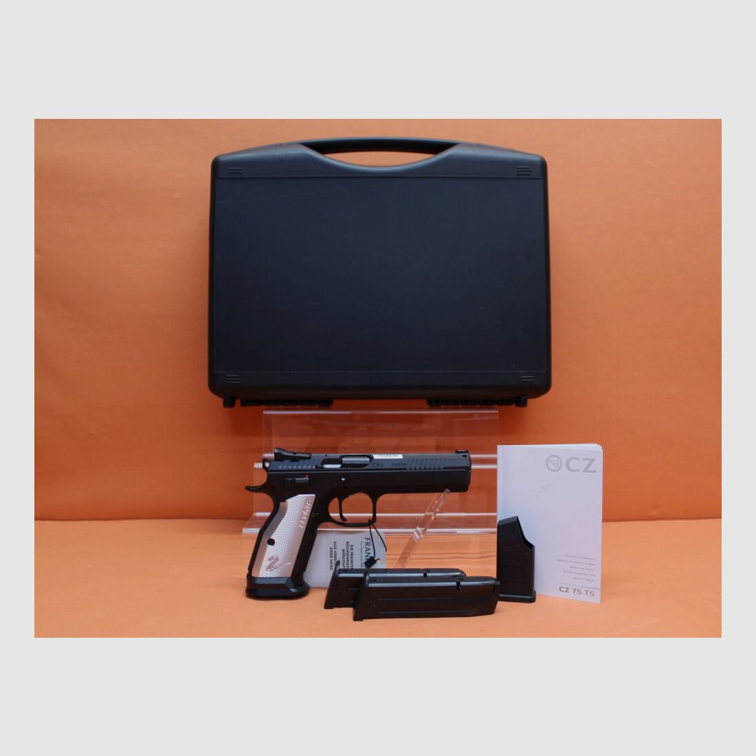 CZUB Ha.Pistole 9mmLuger CZUB CZ 75 TS2 Tactical Sports Silver 134mm Lauf/ Alu-Griffschalen