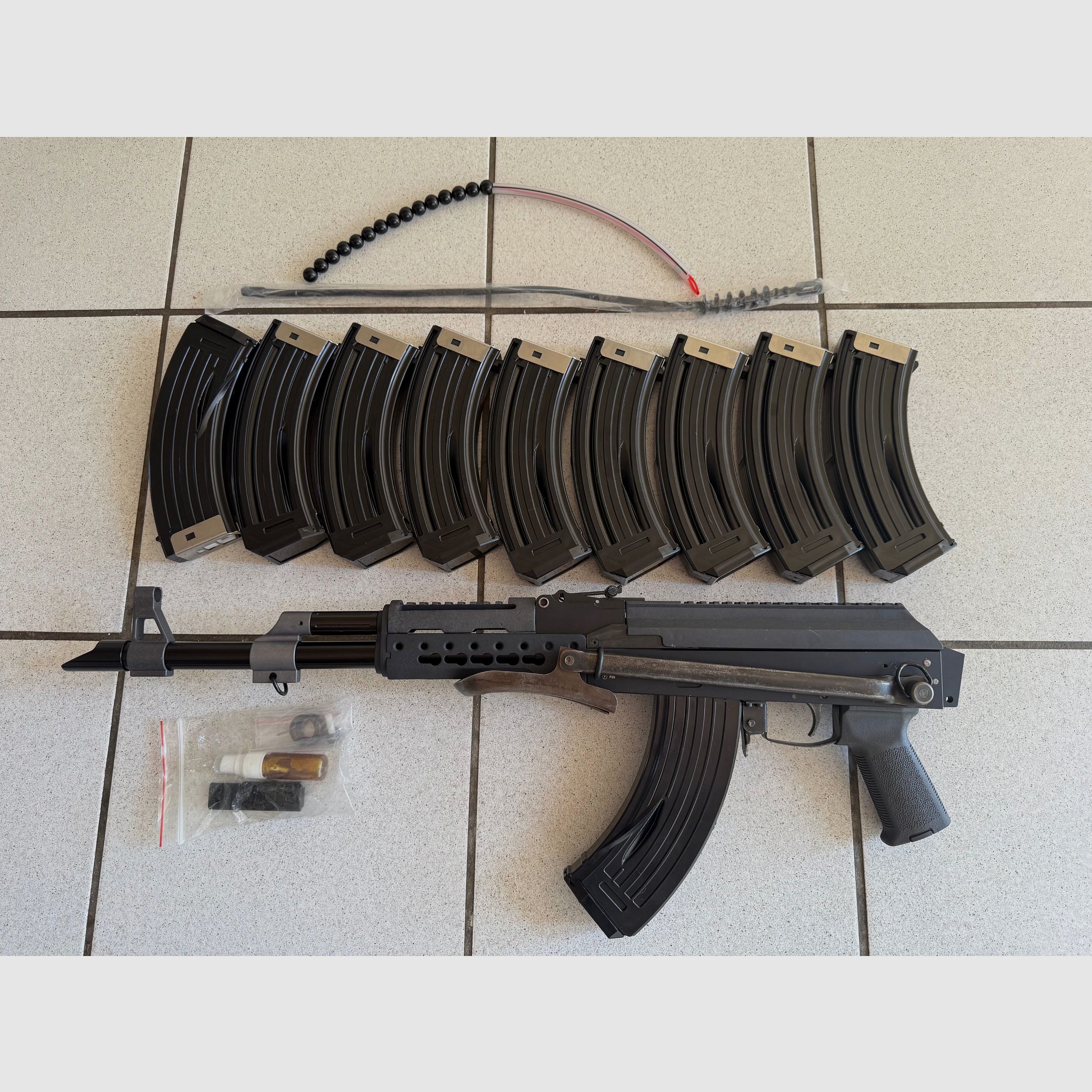 Hardstyle AK-20 Kal. 68 Paintball Ram Broń