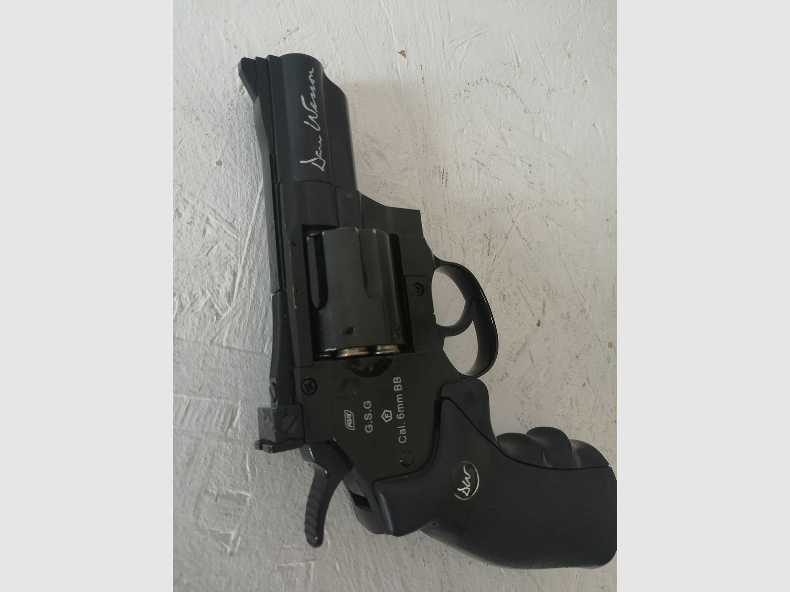 Dan Wesson 2,5 pulgadas revólver CO2 6mm