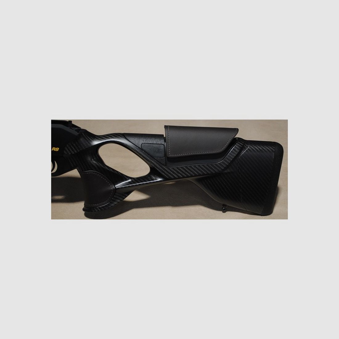 Blaser R8 Ultimate Carbon Gehäuse für Rechtshänder mit Leder-Einsätzen + verstellbare Backe, Bild 2 von 6