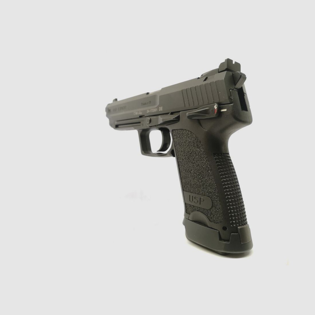 Heckler & Koch USP Expert