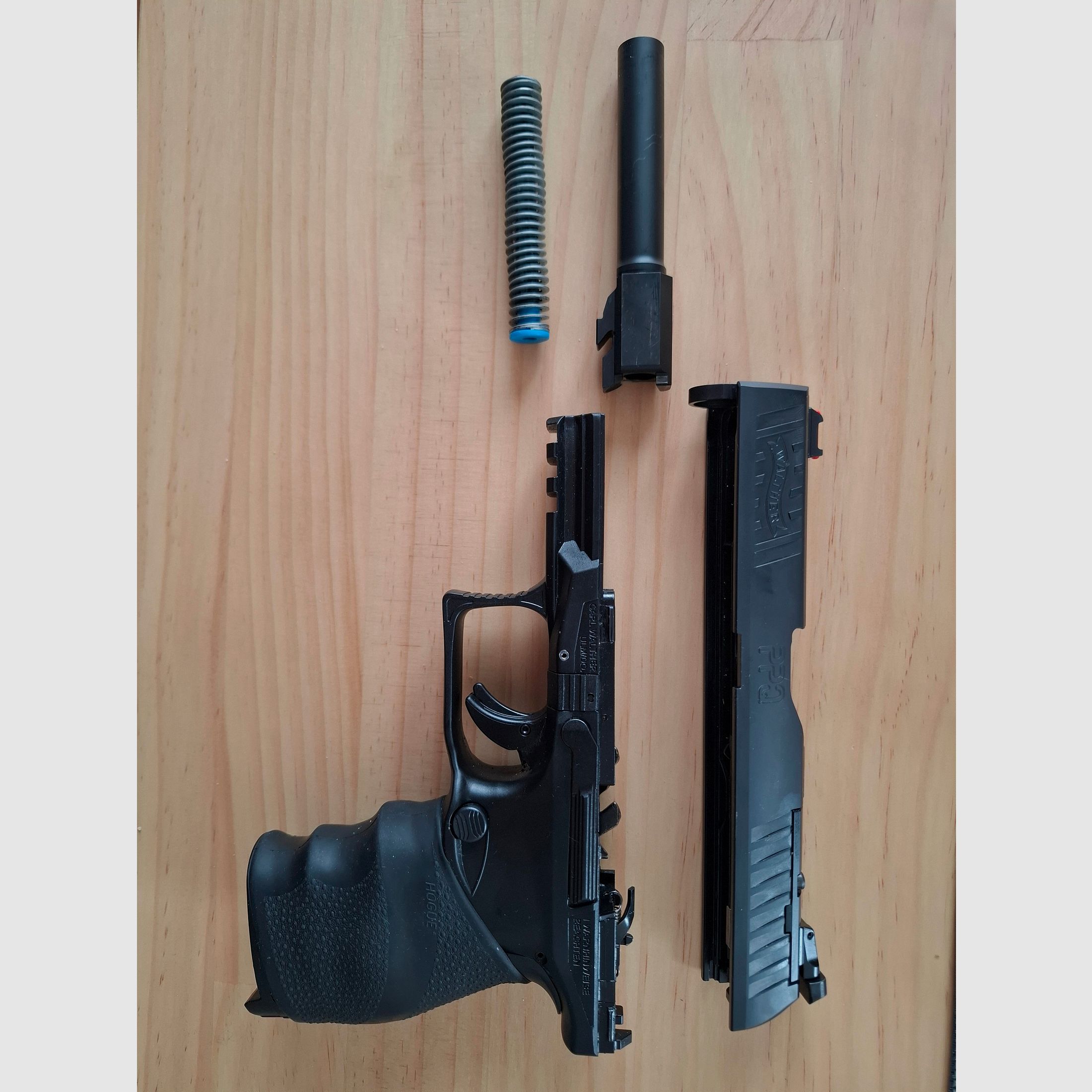 Walther PPQ Q4 9mm w stanie idealnym