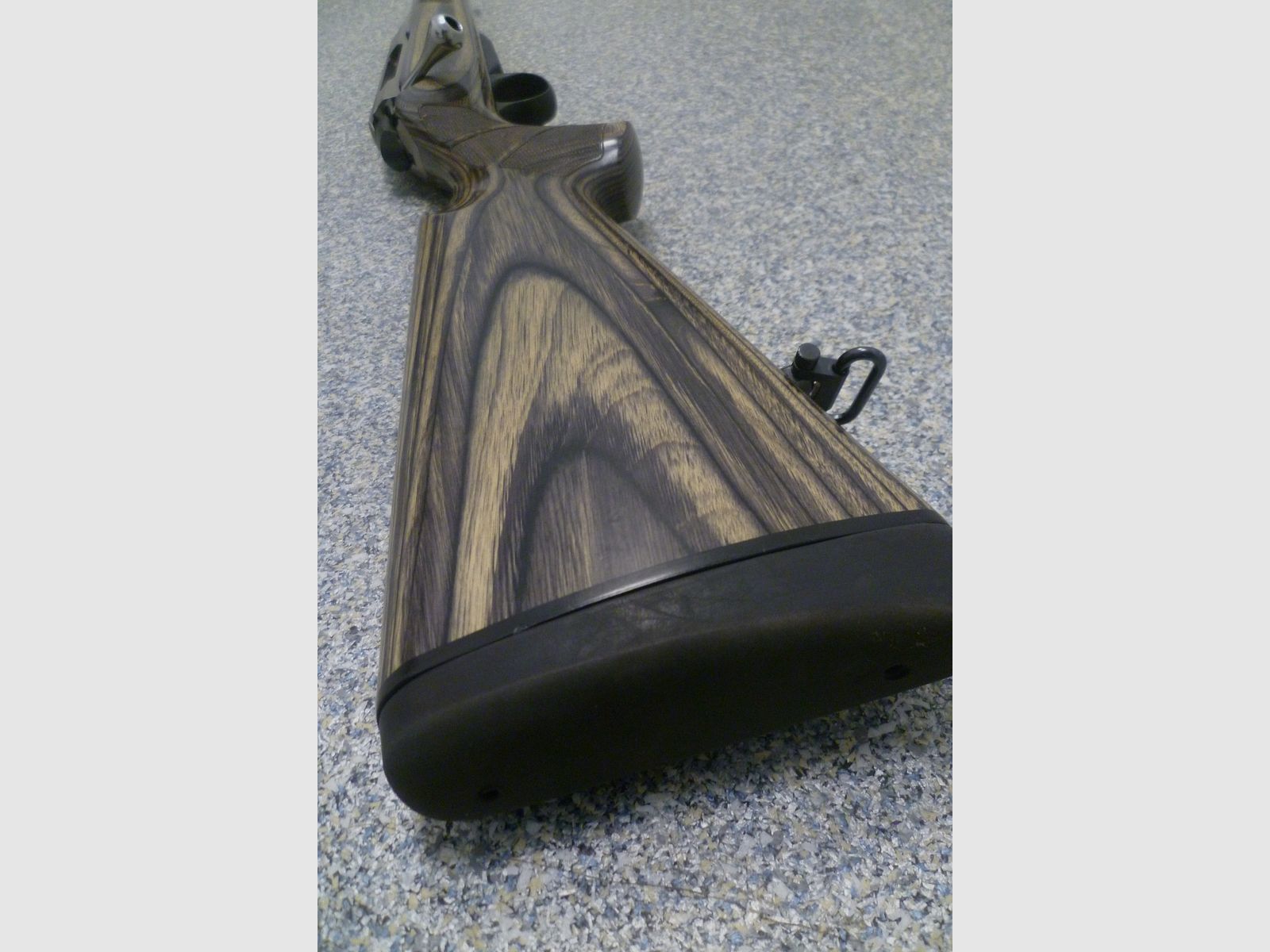 Rifle repetidora Tikka T3 acero inoxidable laminado 8x57IS