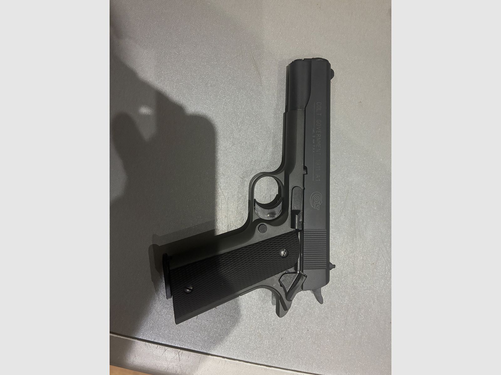 Colt Government 1911 A, zdjęcie 1 z 3