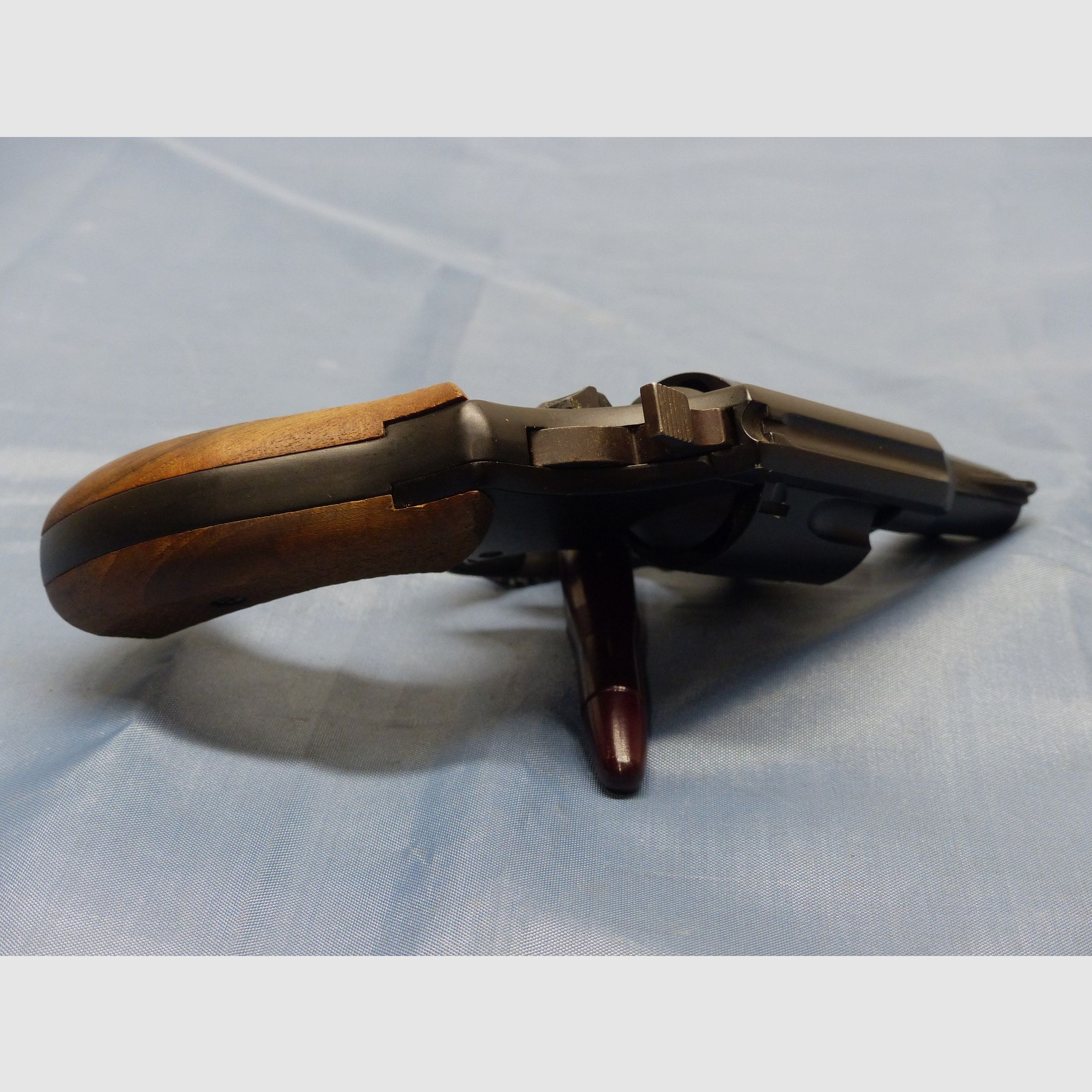 Weihrauch Arminus HW 88 Super Airweight blank-firing revolver 9 mm, immagine 7 di 10