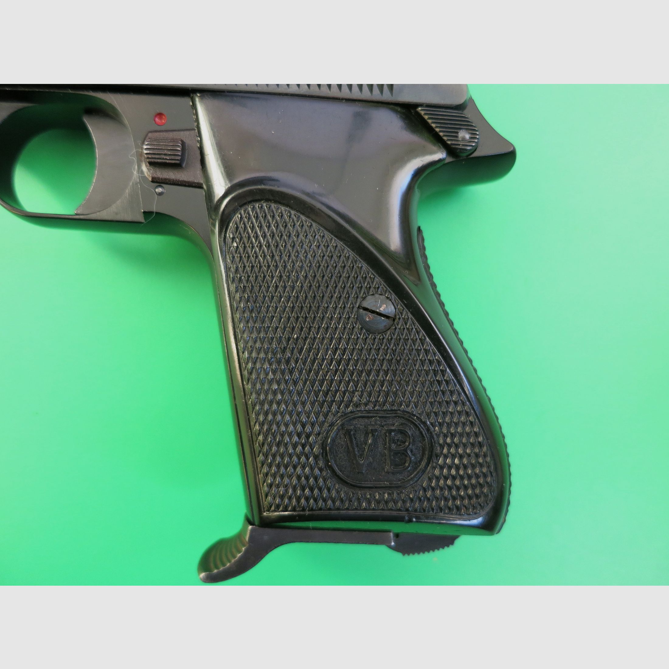 Halbautomatische Pistole Bernardelli Modell 60, Kal. 7,65 mm Browning       #33