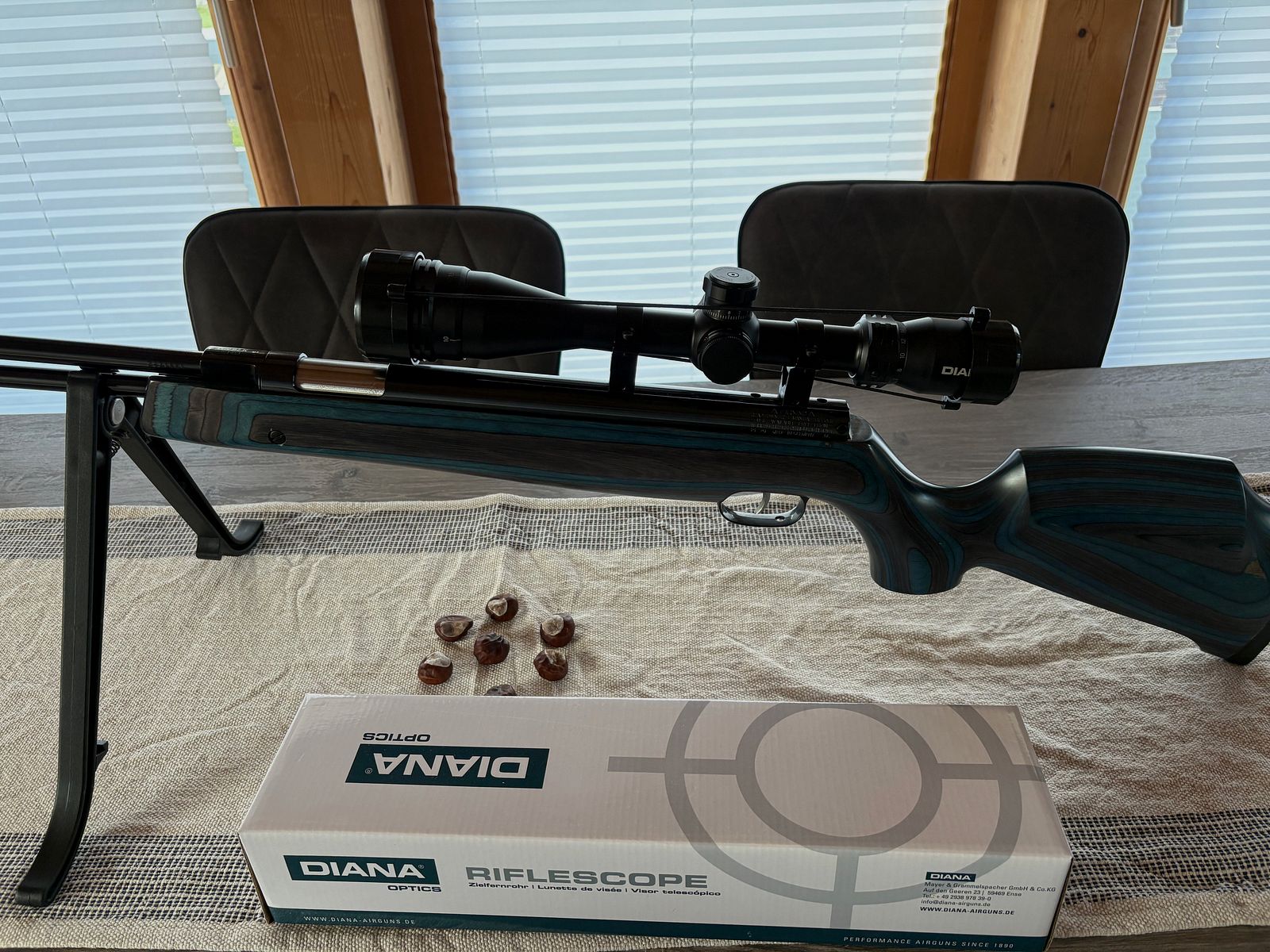 Kadzidło H97 z celownikiem Diana 4-16x40