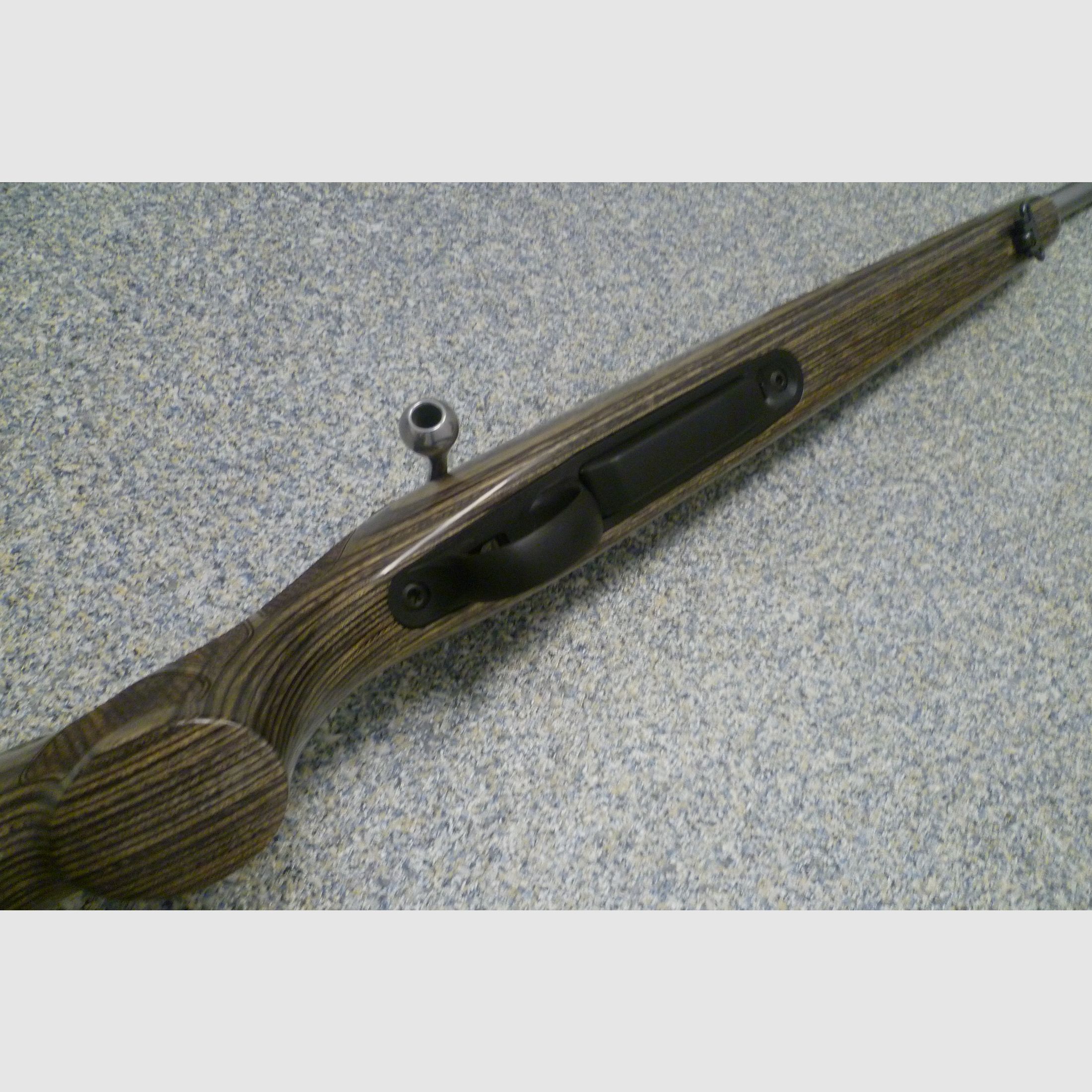Rifle repetidora Tikka T3 acero inoxidable laminado 8x57IS