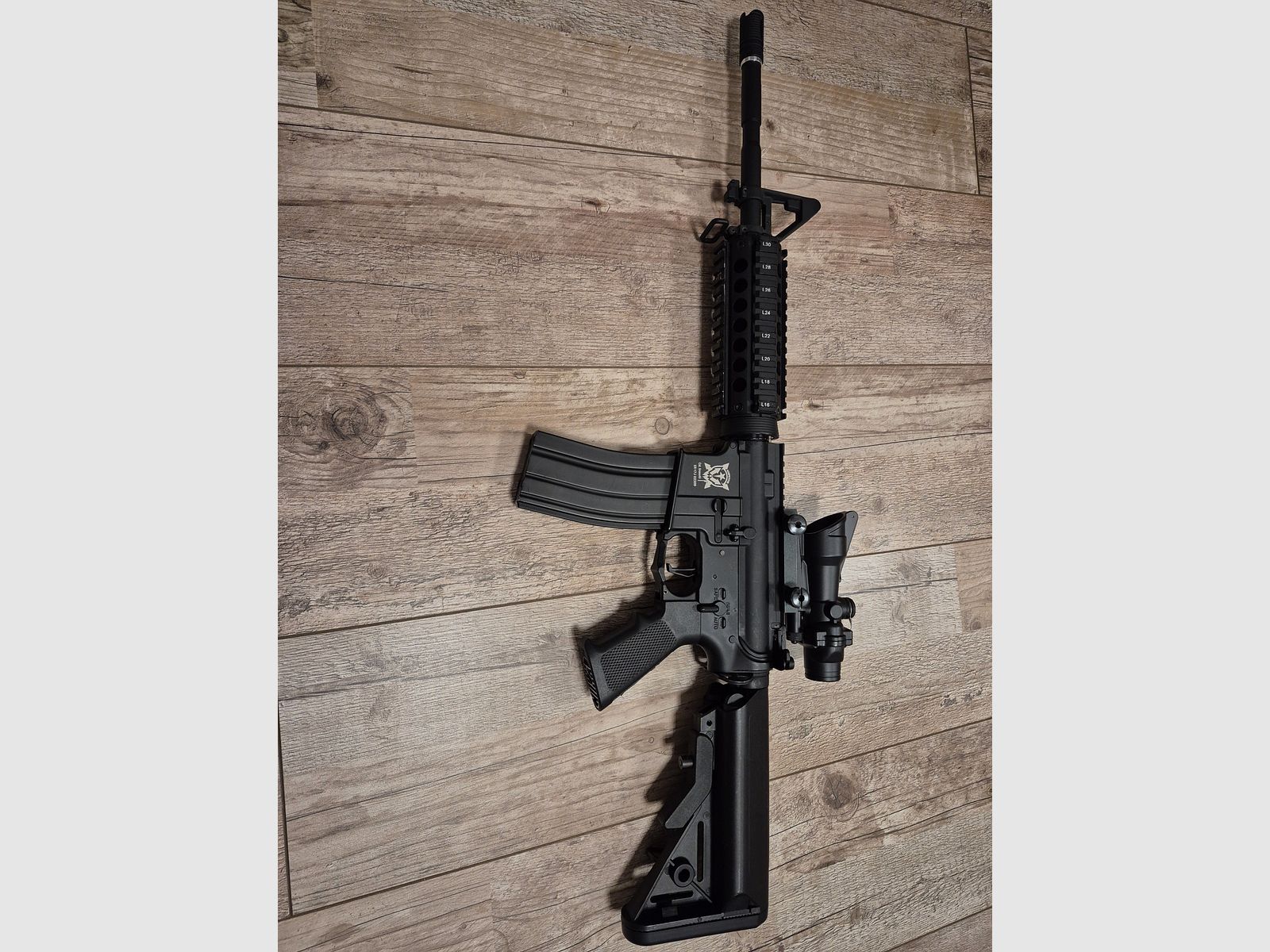 Kompletny zestaw APS ASR404 M4 Carbine + akcesoria