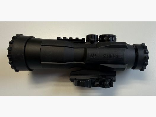 Steiner Militärschussvisier M536 Leuchtpunktzielgerät 5 x 36 + Niggeloh Schutzhülle - NEUWERTIG