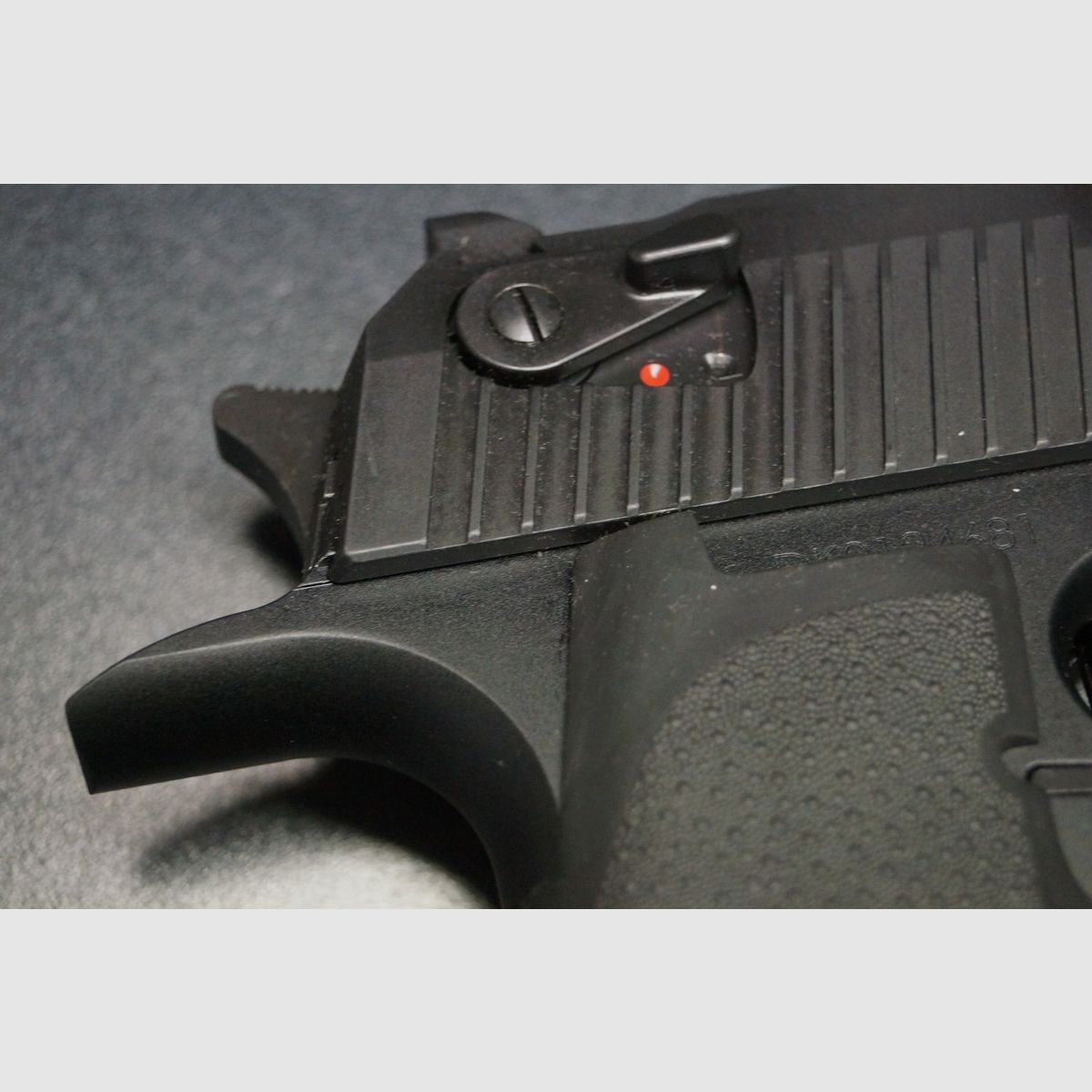 Magnum Research Desert Eagle 50AE Negro, imagen 4 de 7