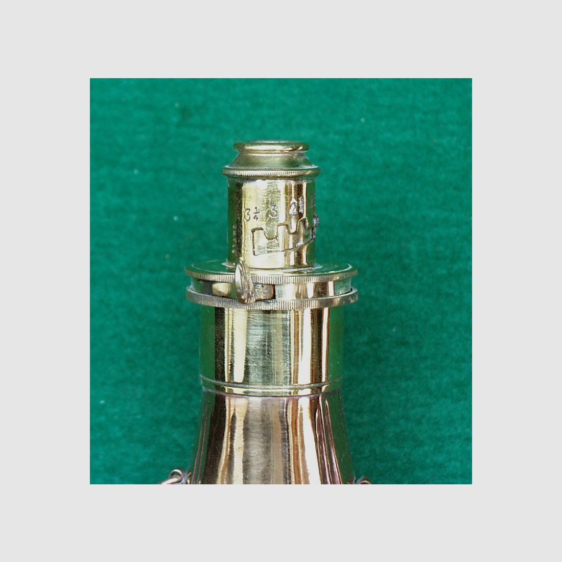 Indien	 Pulverflasche, Kupfer (Jäger)