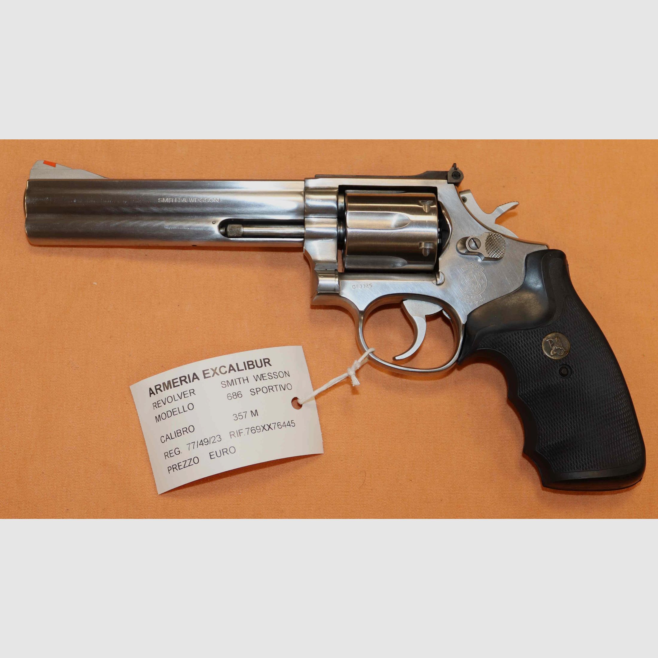 Revólver Smith & Wesson Modelo 686 Calibre 357MG Deportivo, imagen 2 de 10