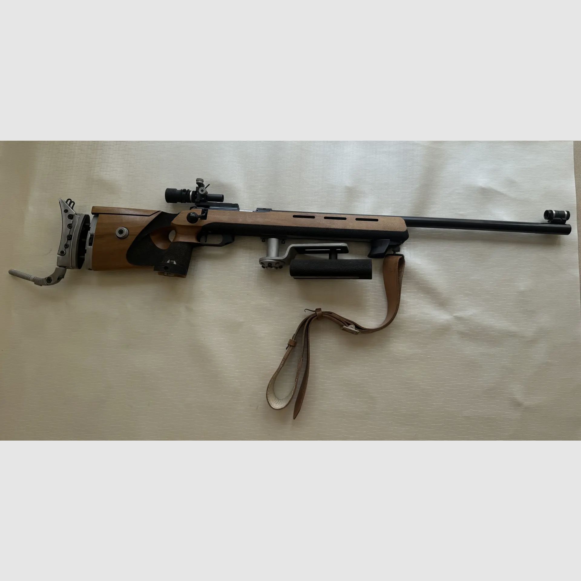 Anschütz Super-Match Modelo 1813 Olímpico 84 Calibre .22 l.r.
