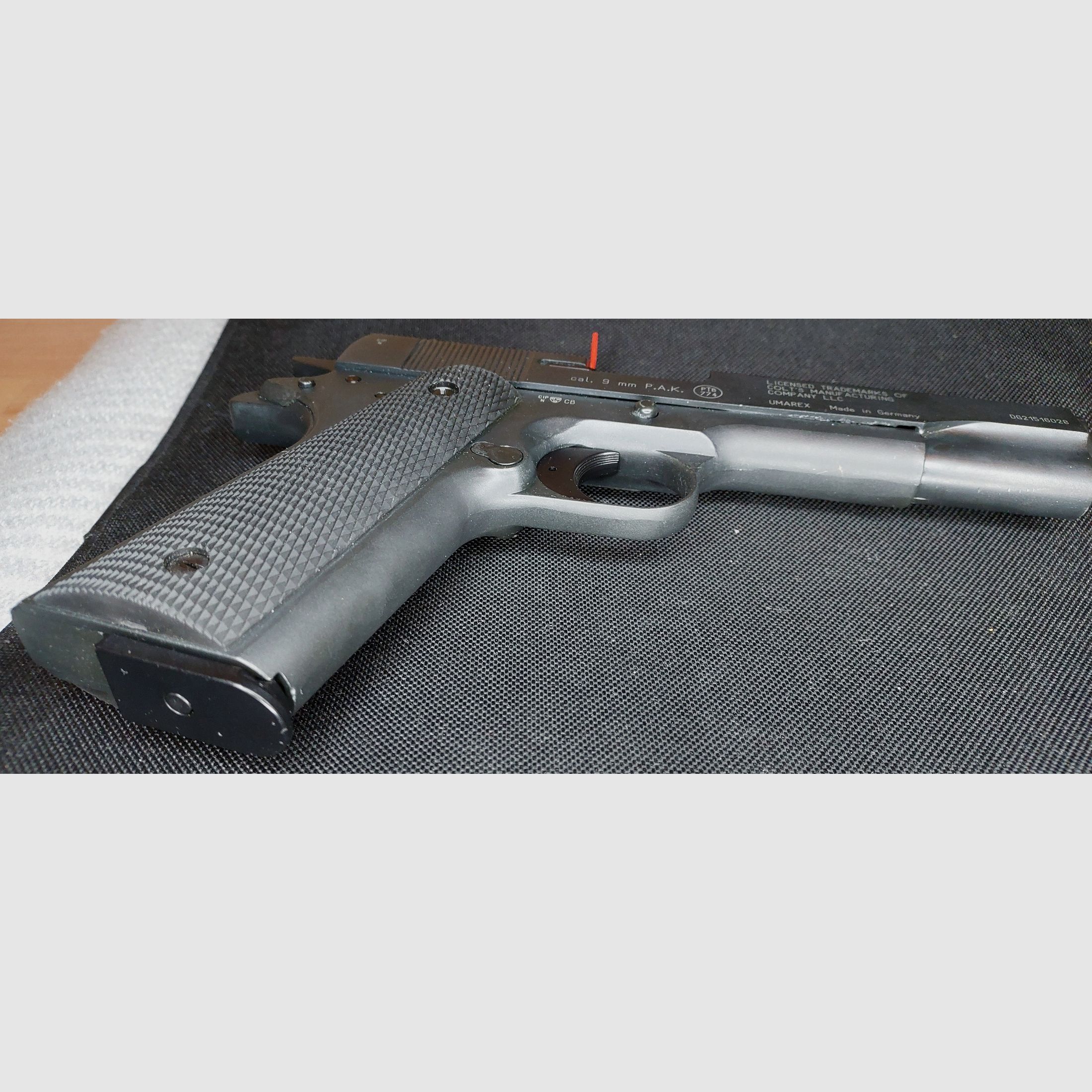 Colt Government 1911 A1 Schreckschuss Pistole 9mm P.A.K. (PTB 774)