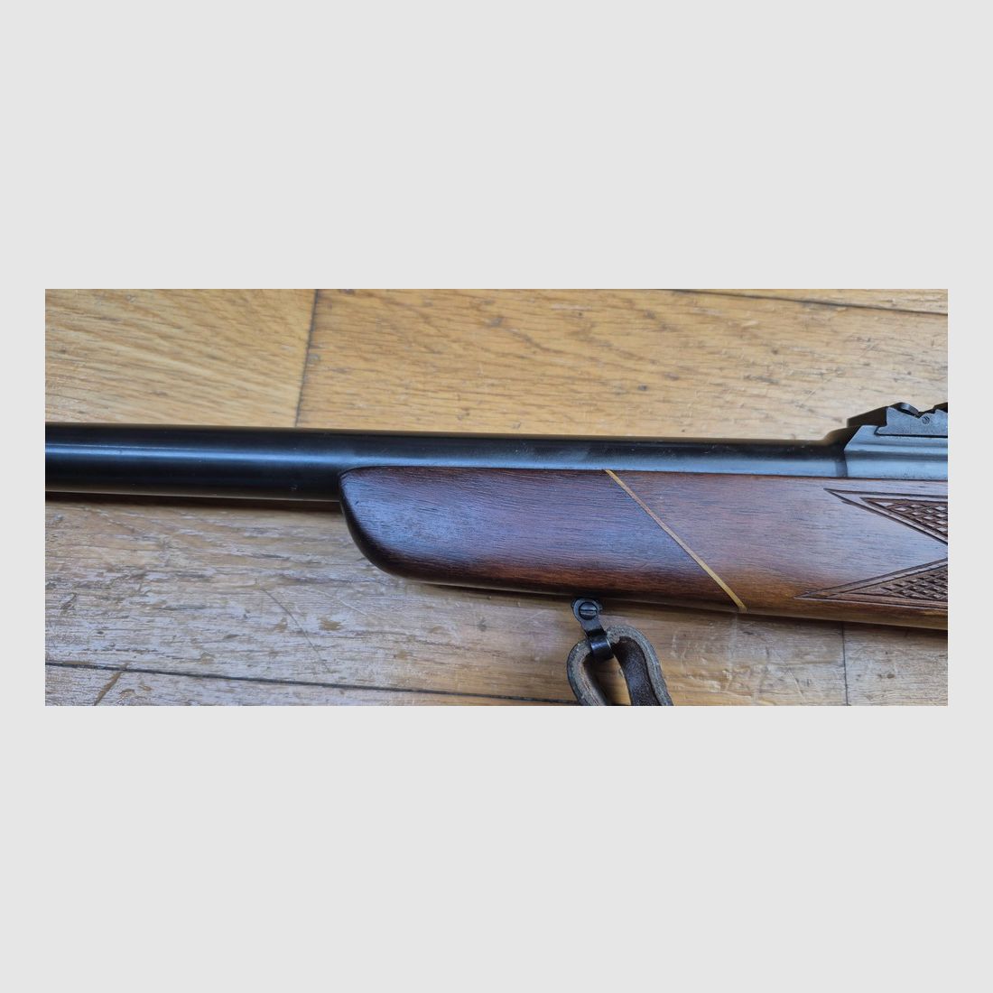 Sehr schöne Großwildbüchse BRNO ZKK 602 — Kal. .375 H&H Magnum — Magazin 5 Schuss (!) — Waffe von 1985 — Zielfernrohr Zeiss Jena ZF4 DDR 100% Stahl — Großwild und afrikanische Jagd Big Five — Sehr schönes Holz — Exzellente Mechanik — Hochwertige Verarbeitung — Zustand nahezu Premium — TBE+/TBE++, Bild 38 von 40