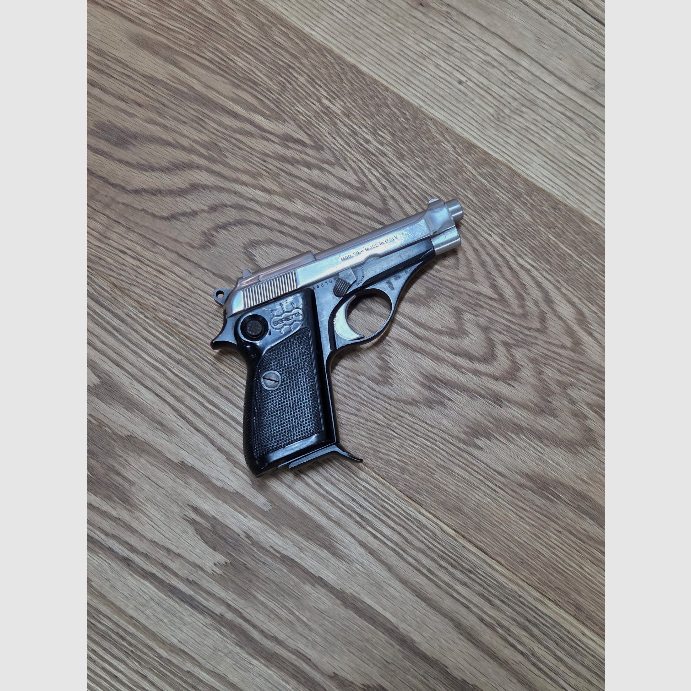 Pistolet Beretta Mod. 70 7.65 mm Browning d'occasion, glissière nickelée, image 2 sur 5