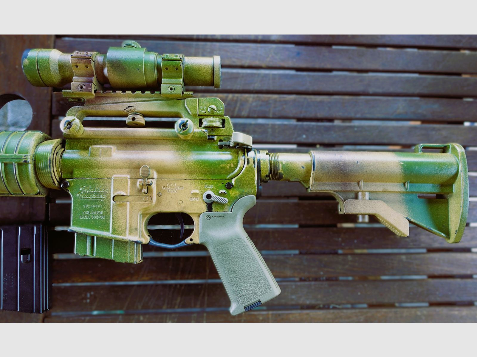 Windham 7,62×39 AK SRC AR15 in 7,62x39 mit Aimpoint 9000 Blood Diamond