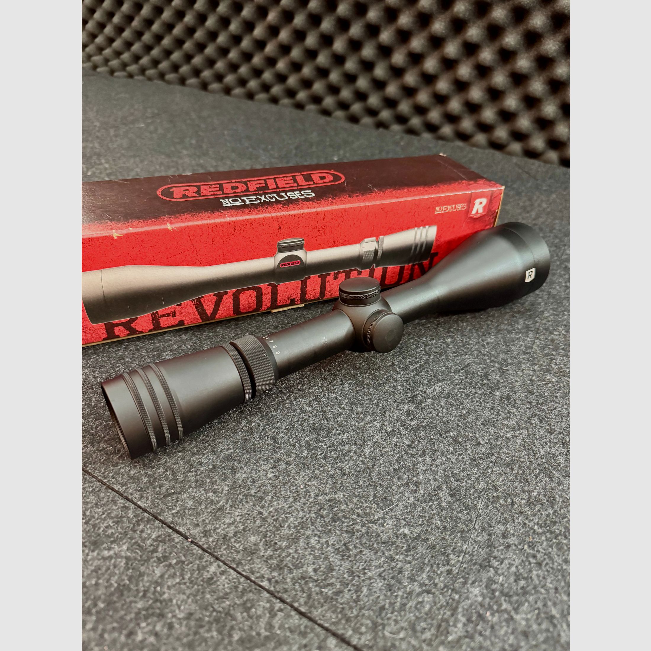 Redfield Revolution Zielfernrohr 3-9x50 in OVP, neuwertig