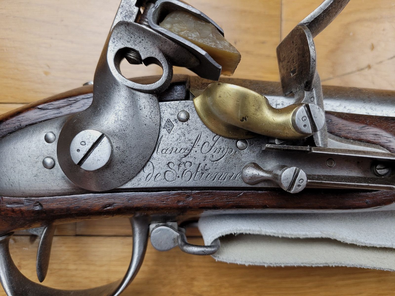 Sehr schönes Gewehr 1777 modifiziert AN IX – Kaiserliche Manufaktur von St Étienne – 1813 – homogen – Gewehrriemen und Bajonett – Seltenheitszustand, Bild 7 von 45
