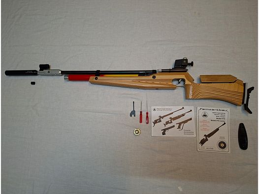 Feinwerkbau Model P 70 met geluiddemper