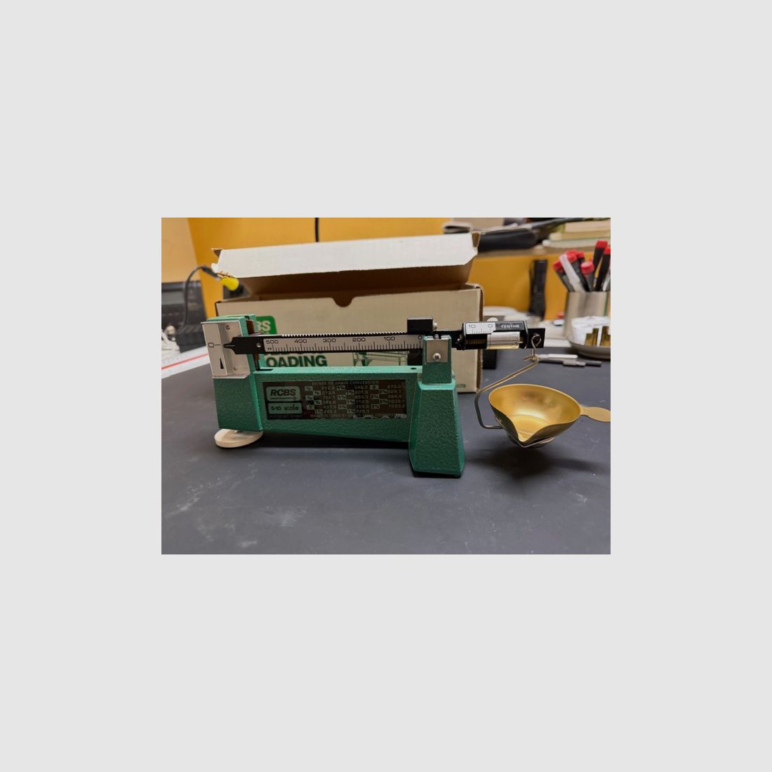 RCBS 5-10 Pulverwaage – präzise Balkenwaage für Wiederlader und Schwarzpulverschützen