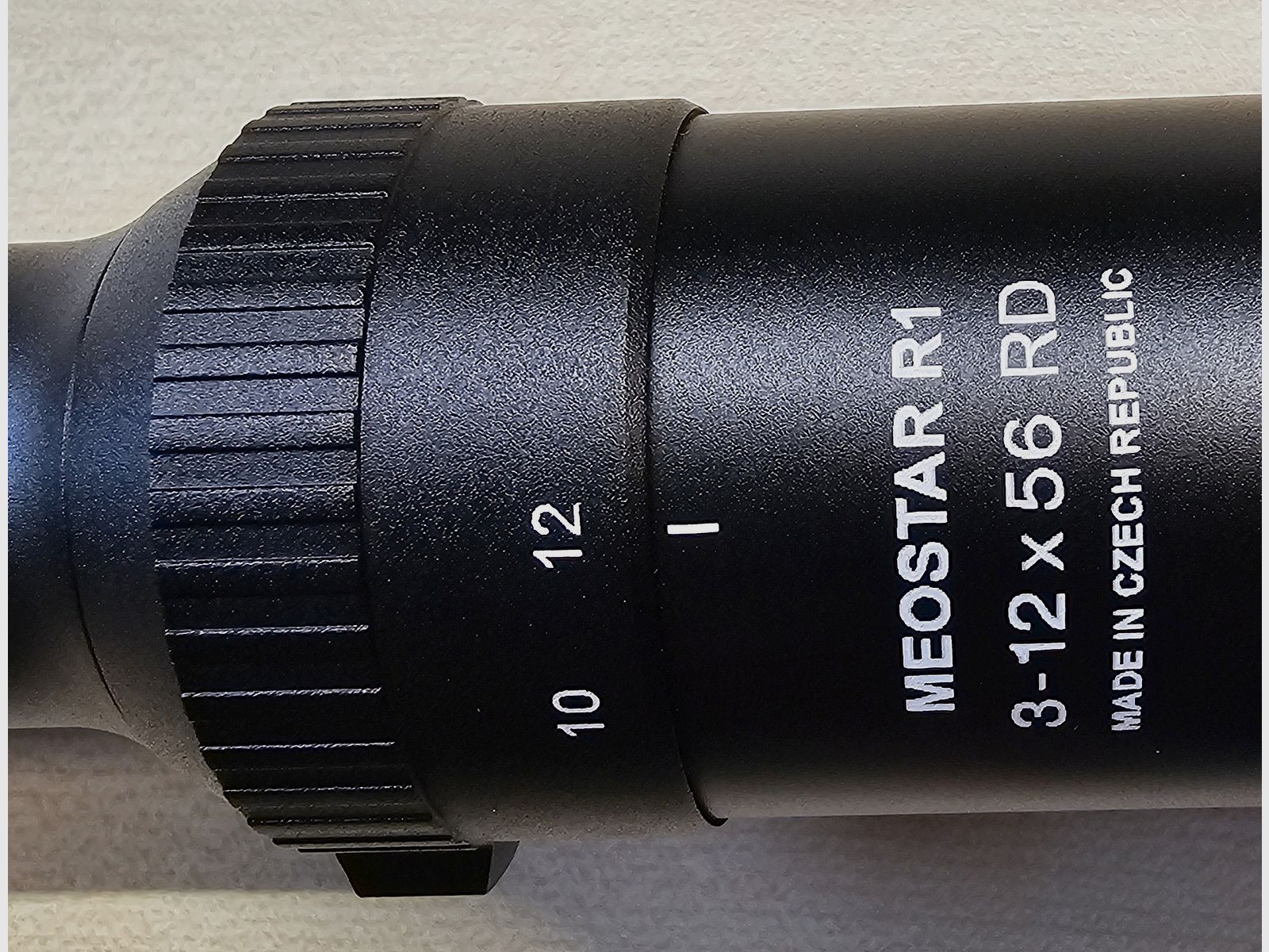 Scope Meopta MeoStar R1 3-12x56 RD (Red dot, reticle 4C) and flip-open caps