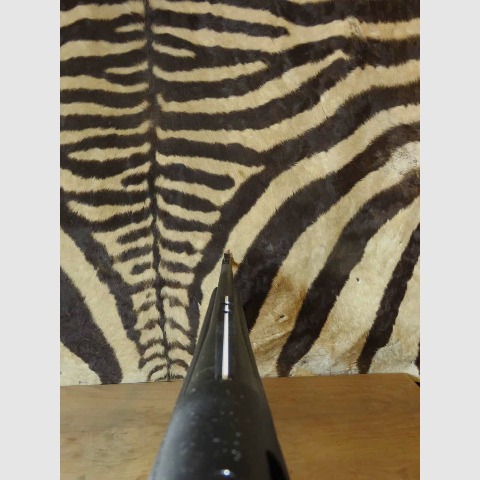 Selbstladebüchse WINCHESTER SXR2 Composite Kal. 9,3×62 mit Drückjagdschiene, Bild 5 von 9