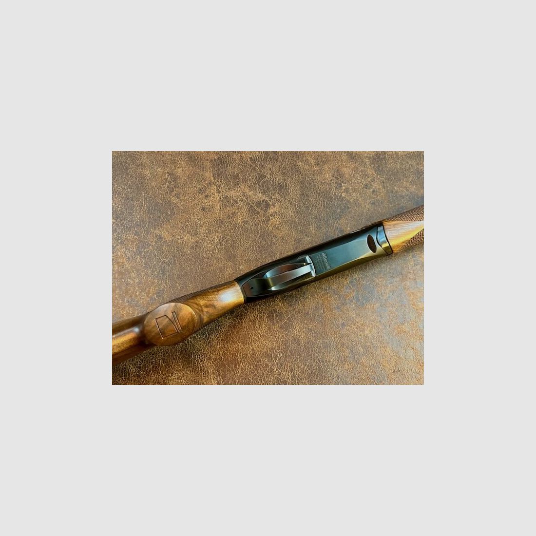 Benelli 828U Zwart Links