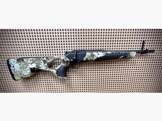 BLASER R8 ULTIMATE HUNTEC CAMO / VERSCHIEDENE KALIBER / LL 47cm / M15x1 / SOFORT LIEFERBAR