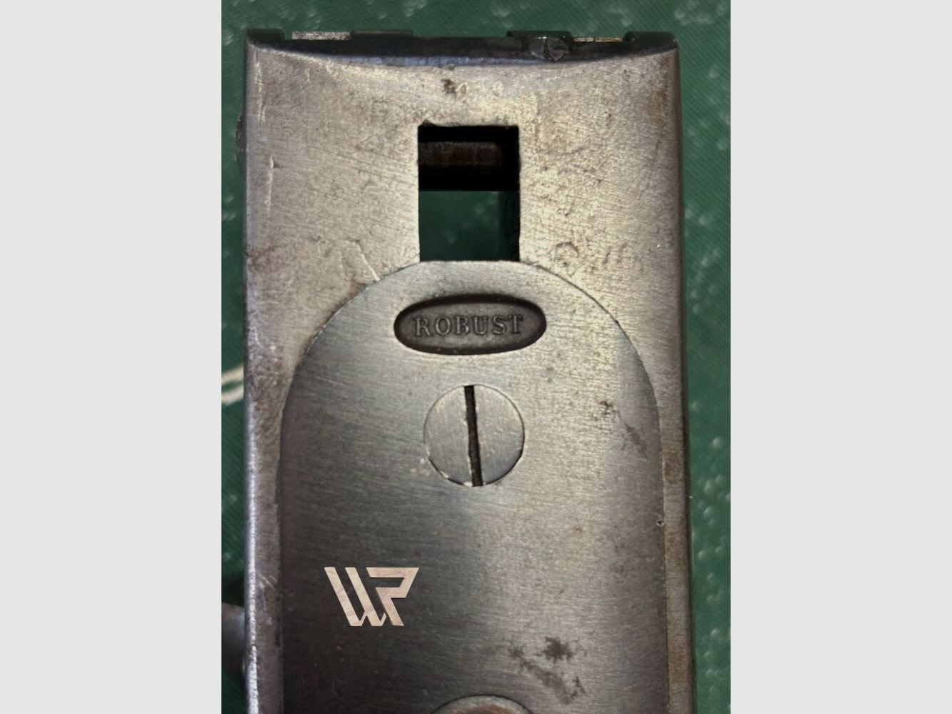 Fosil Robust Brevek - 12/65