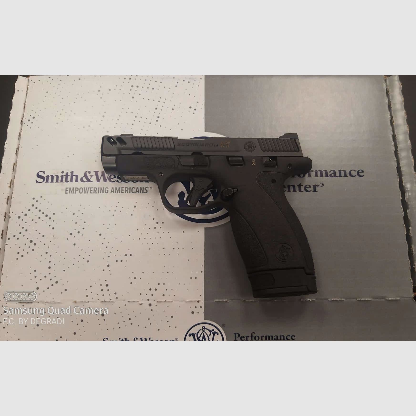 SMITH & WESSON PROMO FÜR DIE ORDNUNGSKRÄFTE, Bild 9 von 11