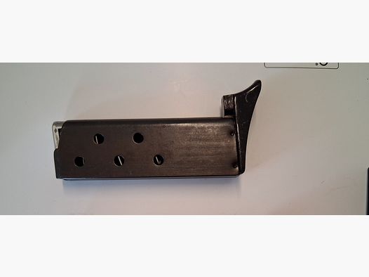 Magazin für Reck P6 Kal. 8 mm P.A.K., (neuwertig)